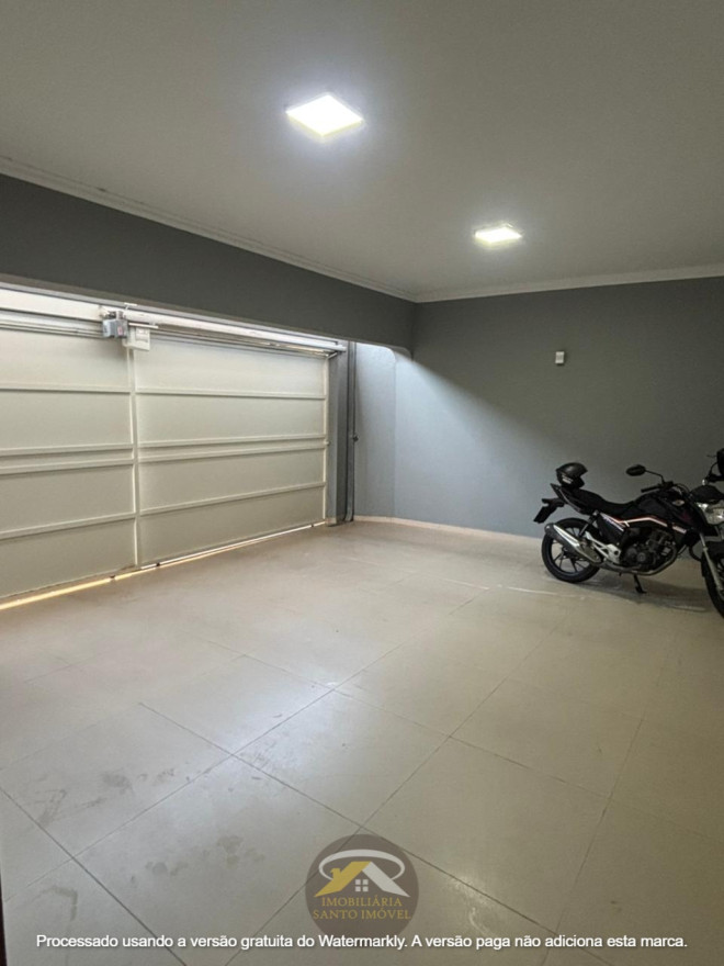 CASA FUNCIONAL PARA VENDA NO BAIRRO JARDIM SÃO BENTO