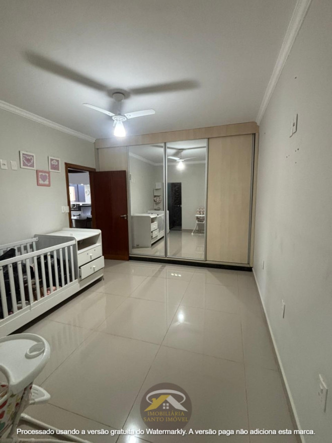 CASA FUNCIONAL PARA VENDA NO BAIRRO JARDIM SÃO BENTO