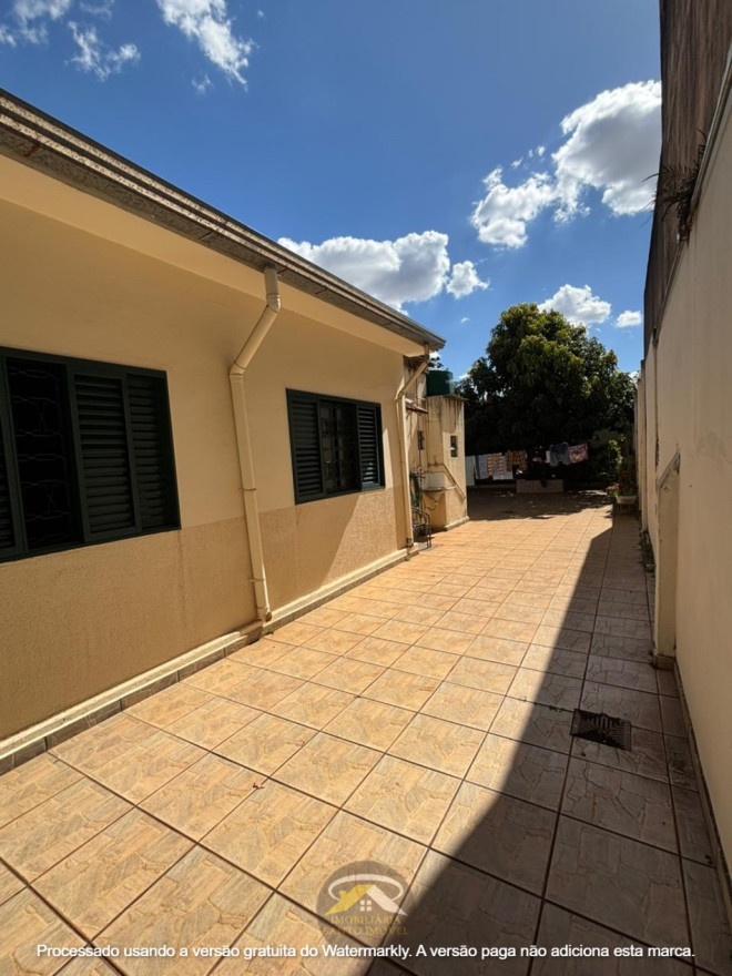 CASA NOVA DISPONÍVEL PARA VENDA NA AV. JOÃO XXIII A 50 METROS DA ABCZ